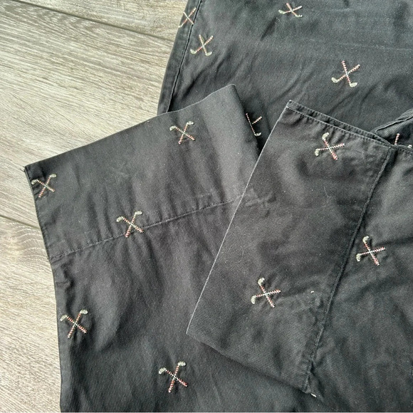 Liz Golf Cathren Golf Club Embroidered Capri Pants - Picture 7 of 13